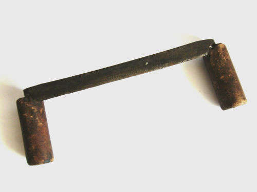 Old antique tool wood digging?