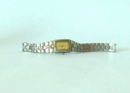 Women's quartz wrist watch Rado