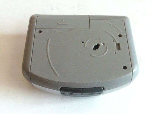 SONY AIWA XP-ZV71 PORTABLE CD PLAYER MP3 WALKMAN