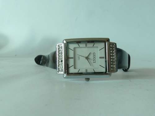Vintage  Ladies wrist watch Gucci, quartz