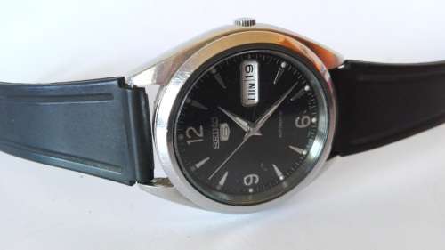 Vintage Men's Seiko 5 Automatic Wrist Watch, Day Date indicator