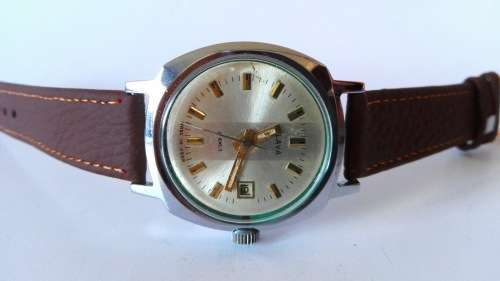 Russian vintage Men's wrist watch Slava - 21 jewels, date, w