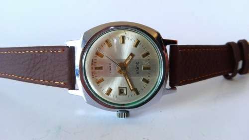 Russian vintage Men's wrist watch Slava - 21 jewels, date, w