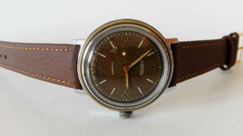 Vintage Soviet Men's wrist watch Wostok, round brown
