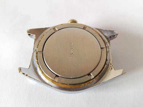 Vintage Soviet Men's wrist watch Raketa, round black