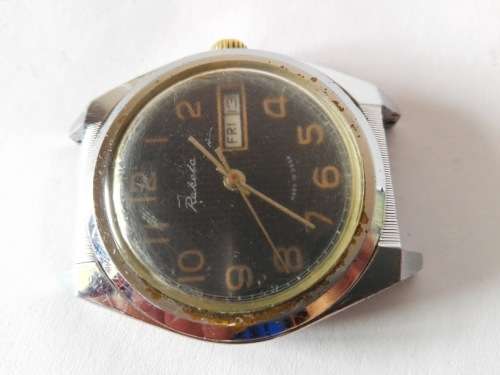 Vintage Soviet Men's wrist watch Raketa, round black