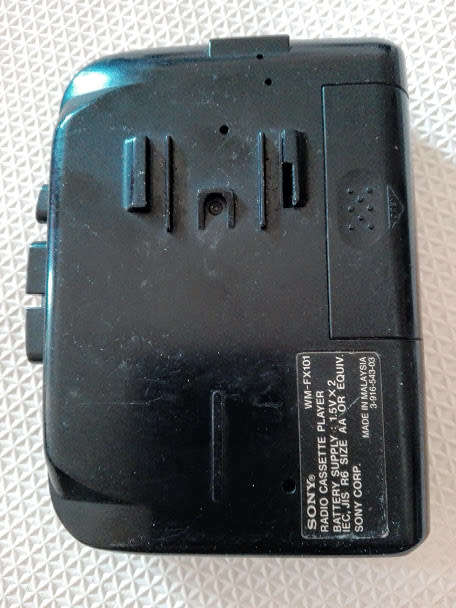 Walkman Stereo Radio Cassette Player SONY WM-FX-101