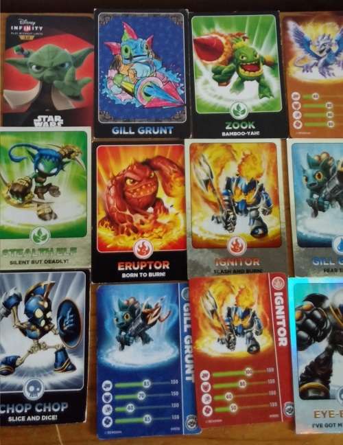 HUGE LOT OF ASSORTED CARDS