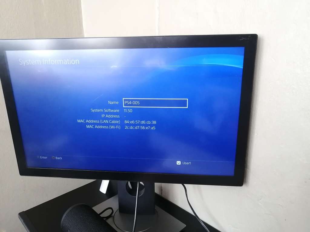 Clean PS4 SLIM with box Plus 1 controller & 2games 500gb hardrive Ready for testing Plug n play