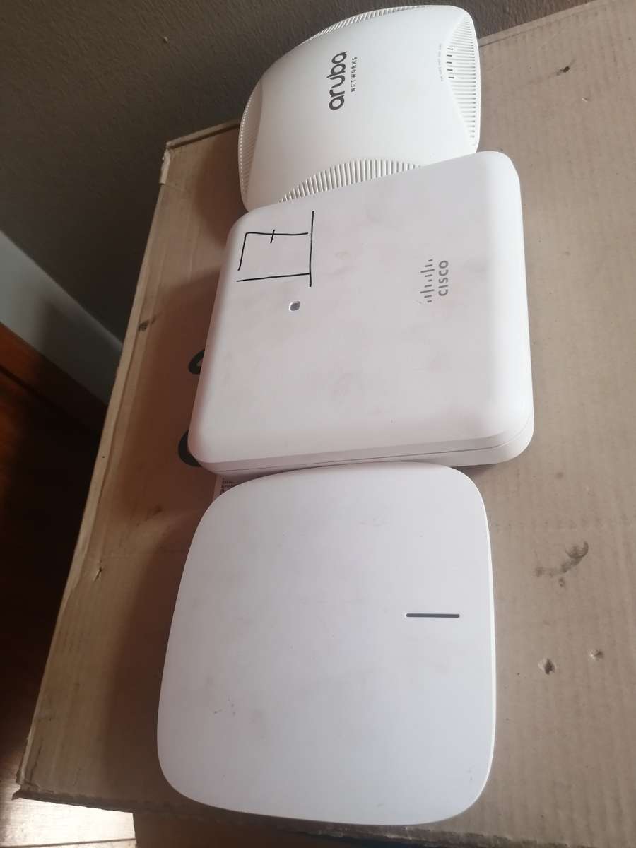 Lot of 3 Wireless & Radio access points (untested) [Brands: Aruba, Cisco, Cambium]