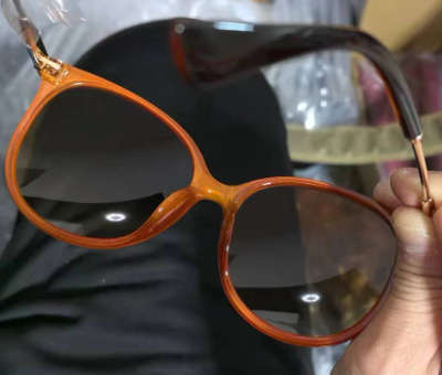 Gucci Womens Authentic GG1719 56-21 142 Cat Eye Plastic Sunglasses Red Black Gold