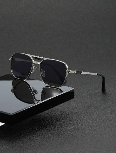 1pair Men`s Gray Top Bar Metal Frame Stylish Fashion Sunglasses Suitable For Outdoor Sun Protection