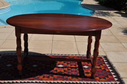 Teak Block & Ball Table -----   Seat 4 to 6  ---   Collections Only!!!