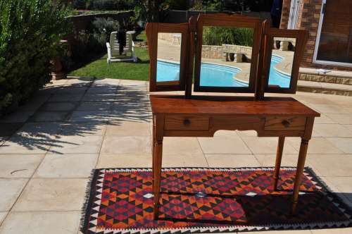 Oak Two Drawer Dressing Table With Butterfly Mirror.   ---   Collections Only!!!