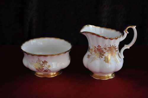 Royal Albert "Golden Glory" Milk Hug & Sugar Bowl