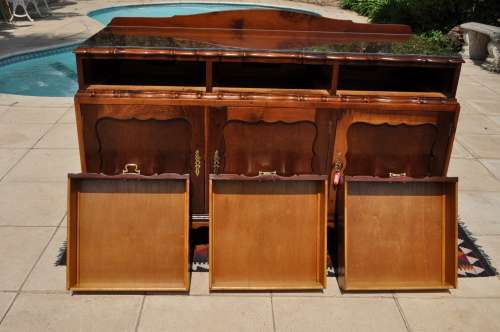 Imbuia Ball & Claw Dining Room Suite - Table, 8 Chairs & Sideboard -- Collections Only!