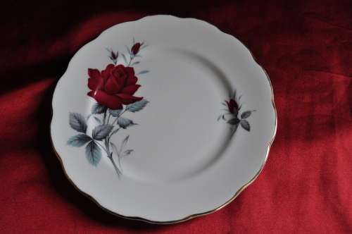 Royal Albert "Sweet Romance" Trio