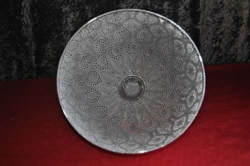Sophia White Metal Dome Tray