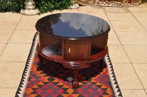 Imbuia Ball & Claw Drum Coffee Table With Built In Wine Rack & Glass Top  --  Collections Only!!