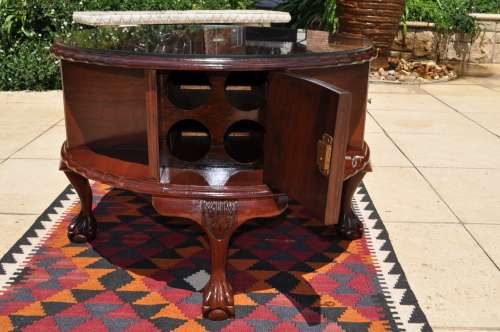 Imbuia Ball & Claw Drum Coffee Table With Built In Wine Rack & Glass Top  --  Collections Only!!
