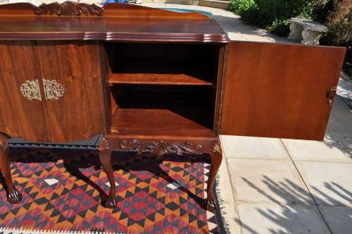Imbuia Ball & Claw 4 Door, 3 Drawer Sideboard --  Collections Only!!!!!