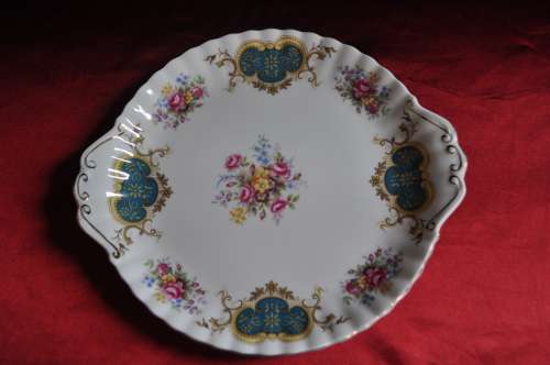 Royal Albert "Berkeley" 21 Piece Tea Set & 6 x Spoons.  ---  Collections or Courier Please!