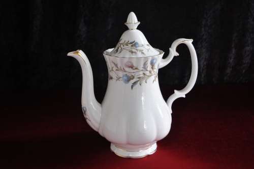 Royal Albert "Brigadoon" Coffee Pot Damaged!  -  Courier or Collection Please!