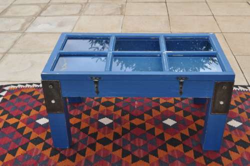 Coffee Table With Storage Space  --  Collections Only!!