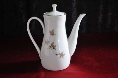 Royal Ceramics (R.C Japan) "Benita" Demitasse Coffee Set 27 Piece  --  Collection or Courier!!