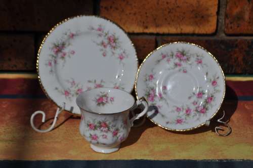 Paragon "Victoriana Rose" Trio