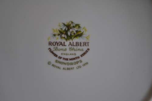 Royal Albert Flower Of The Month January "Snowdrops" Trio