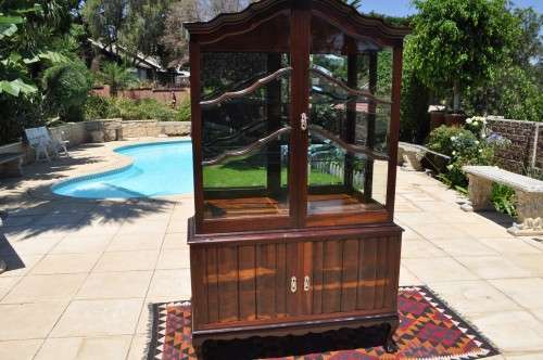 Imbuia Ball & Claw Gable Top, Beveled Glass Display Cabinet - Collections Only!!!!