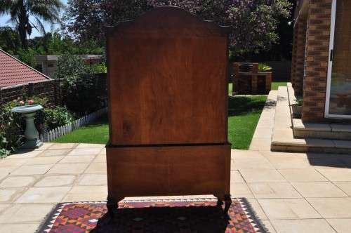 Imbuia Ball & Claw Gable Top, Beveled Glass Display Cabinet - Collections Only!!!!