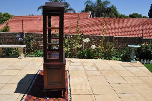 Imbuia Ball & Claw Gable Top, Beveled Glass Display Cabinet - Collections Only!!!!