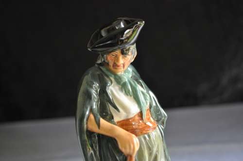Rare Royal Doulton "The Beggar" HN 2175.