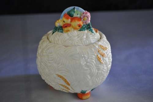 Clarice Cliff Lidded Sugar Bowl