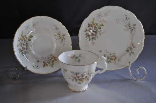 Royal Albert "Haworth" Trio