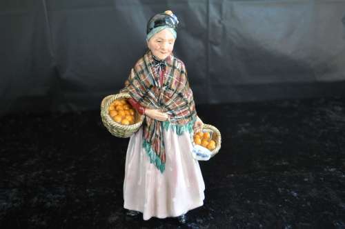 Royal Doulton Figurine "The Orange Lady" HN 1759