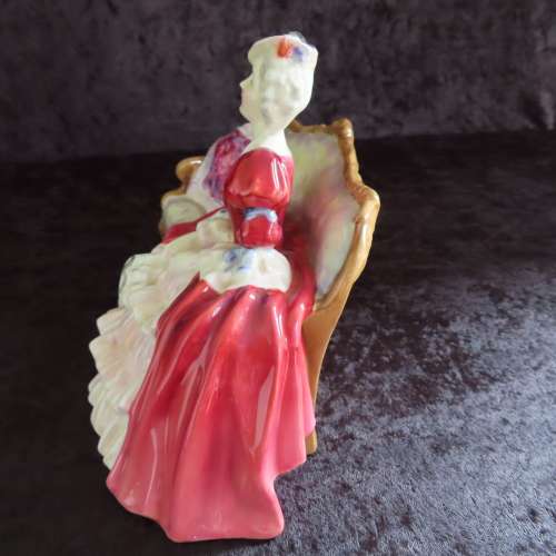 Royal Doulton Figurine "Belle O' The Ball" HN1997