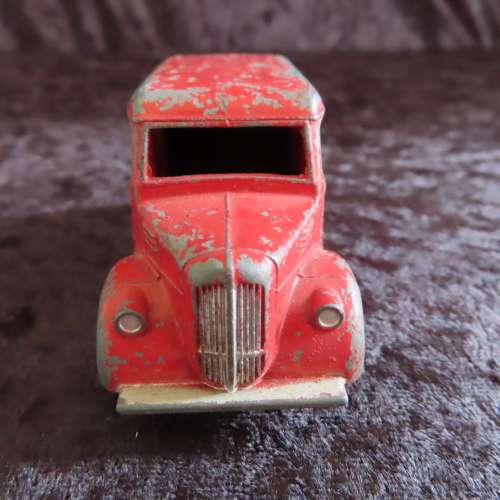 Dinky Toys Trojan Dunlop # 451