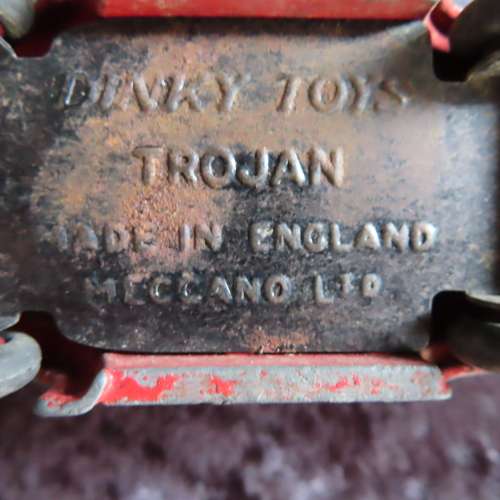 Dinky Toys Trojan Dunlop # 451