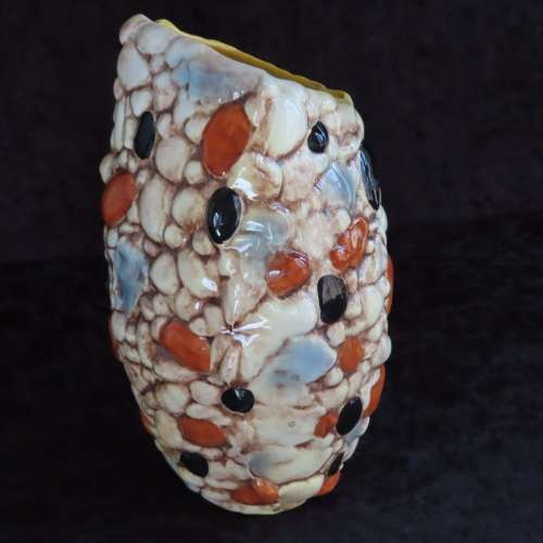 Sylvac Pebble Vase 3358