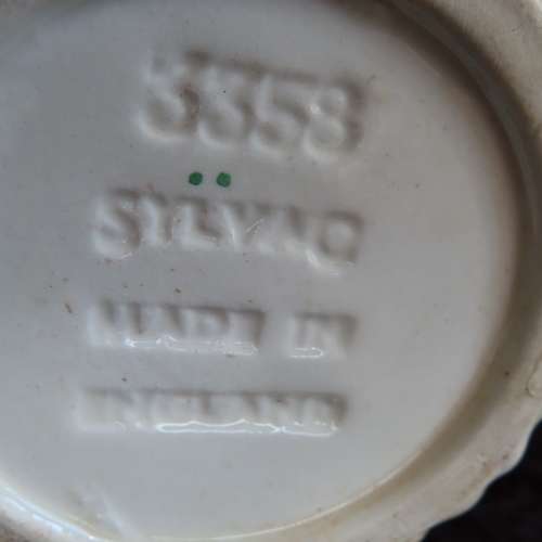 Sylvac Pebble Vase 3358