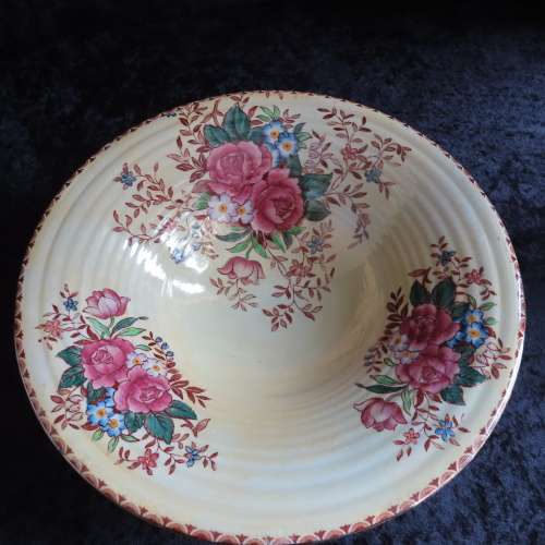 Maling Pottery Yellow Lustre Ware "Rosalind" Pattern 1930's Fruit Bowl # 6546