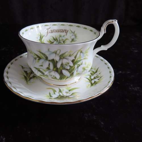 Royal Albert Flower Of The Month Large Coffee Duo January `Snowdrops`
