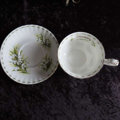 Royal Albert Flower Of The Month Large Coffee Duo January `Snowdrops`