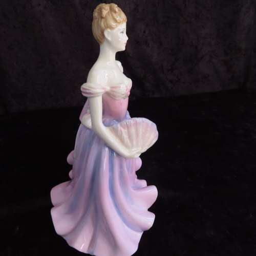Royal Doulton Figurine "Rachel" HN 3976 - Figure Of The Year.