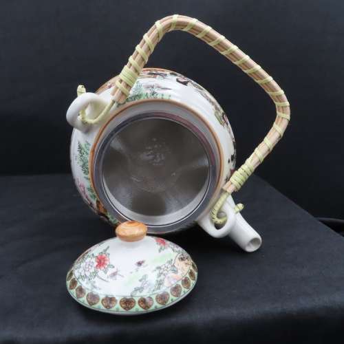 Oriental Tea Pot