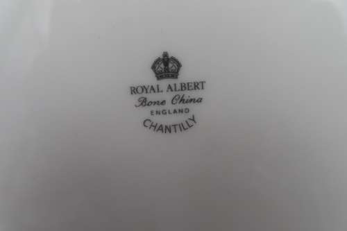 Royal Albert `Chantilly` 22 Piece Tea Set.