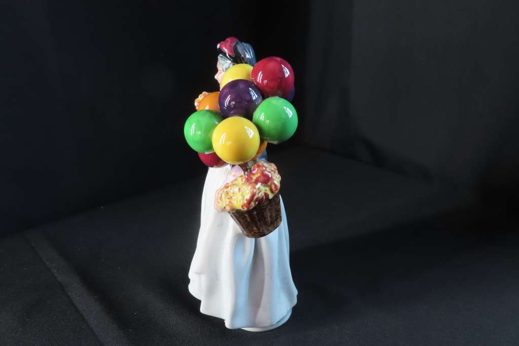 Royal Doulton Figurine `Biddy Penny Farting` HN 1843